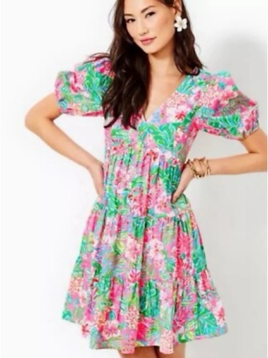 Lilly Pulitzer Dresses & Skirts - Lilly Pulitzer Pink Green Floral V-Neck Tiered Mini Dress
